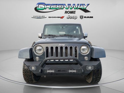 Used 2017 Jeep Wrangler Unlimited Sahara w/ Quick Order Package 24E Chief AWD/4WD image 2