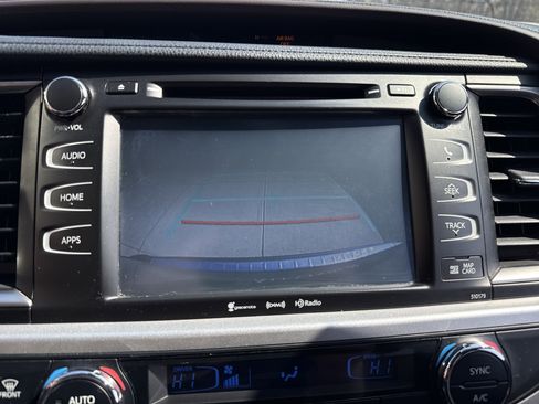 Used 2017 Toyota Highlander XLE w/ Protection Package #3 image 26