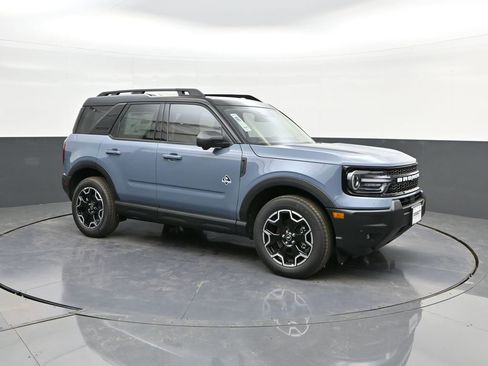 New 2025 Ford Bronco Sport Outer Banks w/ Outer Banks Tech Package+ image 17
