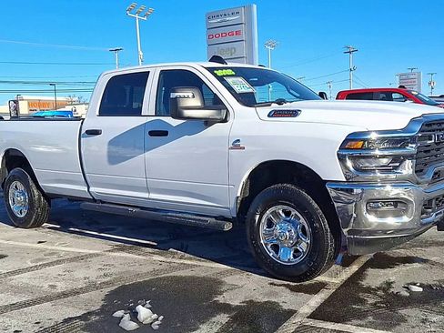 Used 2025 RAM 2500 Tradesman image 2