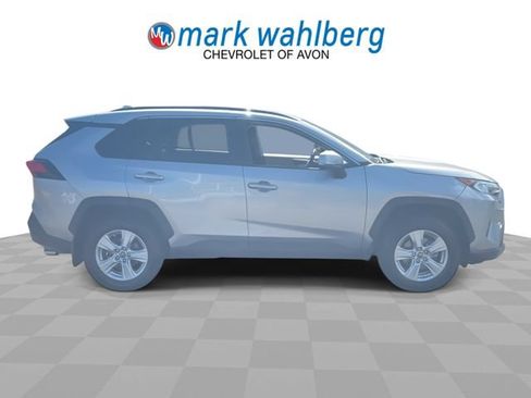 Used 2021 Toyota RAV4 XLE w/ Convenience Package AWD/4WD image 9