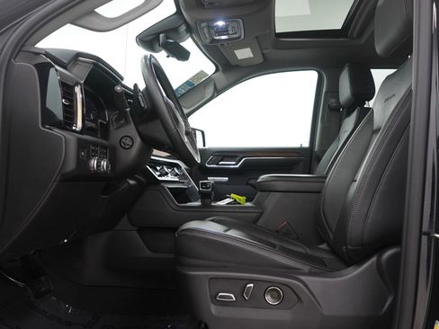 Used 2024 GMC Sierra 1500 Denali w/ Denali Reserve Package image 23