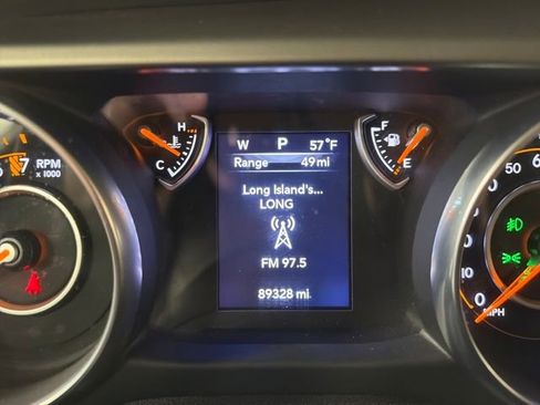 Used 2018 Jeep Wrangler Unlimited Sport S AWD/4WD image 19