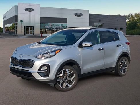 Used 2022 Kia Sportage EX image 1