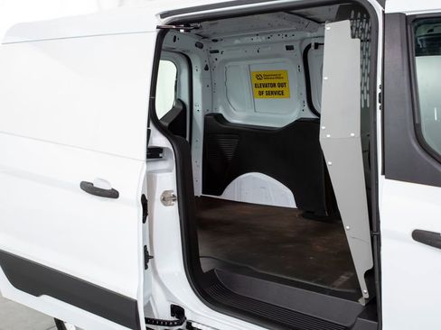 Used 2016 Ford Transit Connect XL FWD image 16