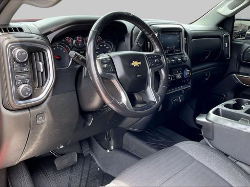 Used 2021 Chevrolet Silverado 1500 LT AWD/4WD image 18