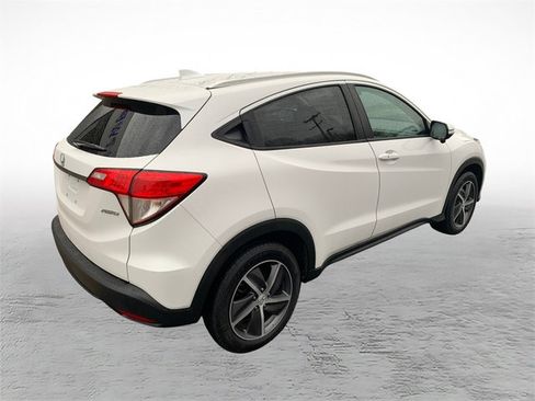 Used 2022 Honda HR-V EX image 2