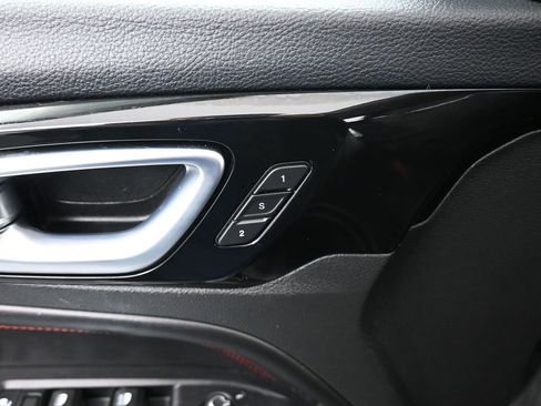 Used 2022 Jeep Compass Trailhawk w/ Trailhawk Elite Group image 12