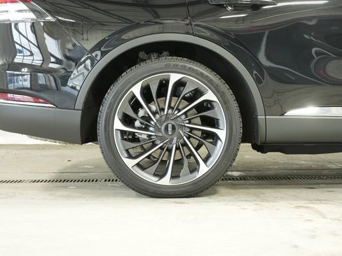 Used 2025 Lincoln Aviator Reserve w/ Equipment Group 201A image 38