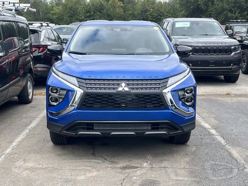 New 2026 Mitsubishi Eclipse Cross LE AWD/4WD image 2