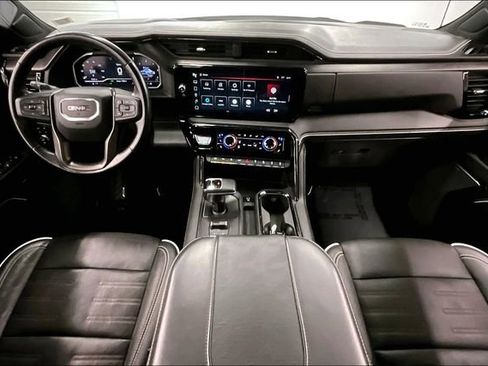 Used 2024 GMC Sierra 1500 AT4X AWD/4WD image 18