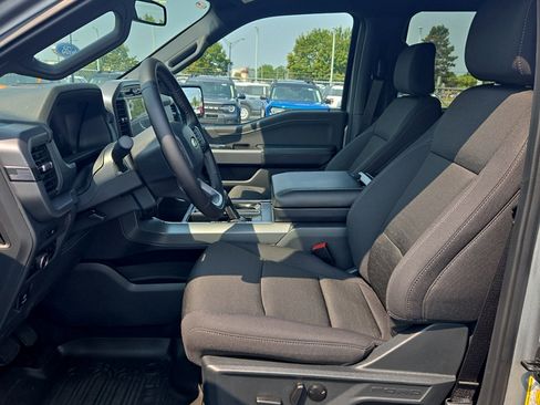 Used 2025 Ford F150 XLT w/ Equipment Group 302A MID AWD/4WD image 11