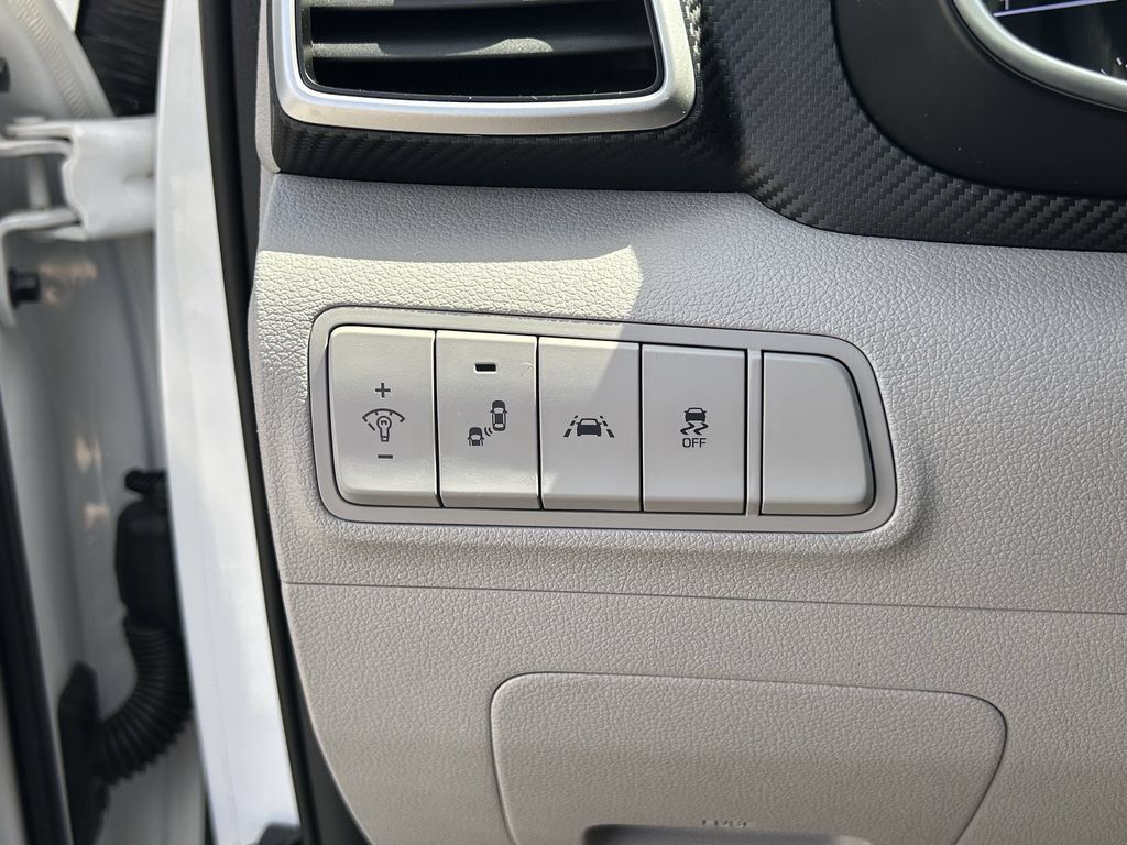 Used 2021 Hyundai Tucson Value FWD image 29