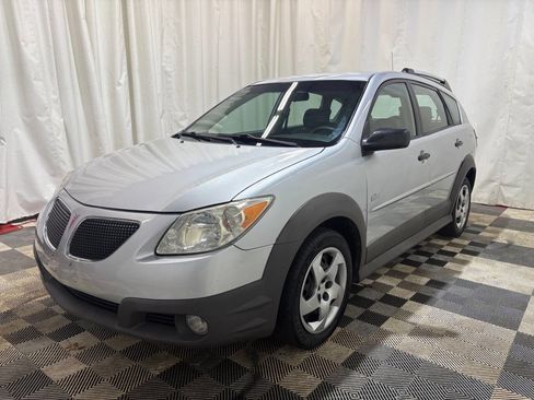 Used 2006 Pontiac Vibe image 2
