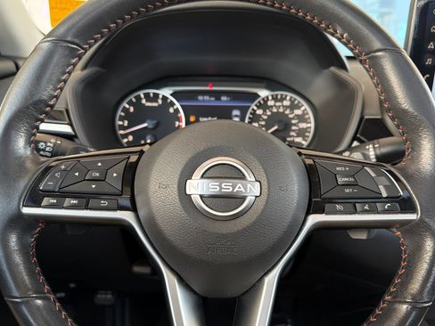 Used 2023 Nissan Altima 2.5 SR w/ SR Premium Package FWD image 24