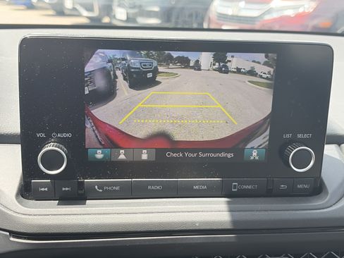 Used 2024 Honda Accord EX image 12