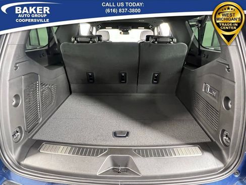 New 2025 Chevrolet Suburban Premier image 13