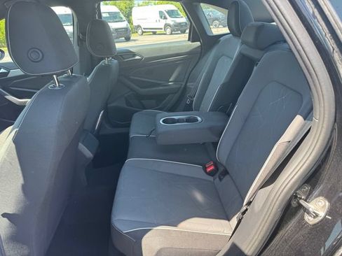 Used 2025 Volkswagen Jetta Sport FWD image 19