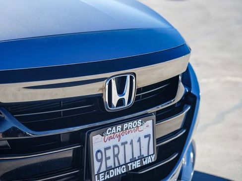 Used 2022 Honda Accord Sport image 5