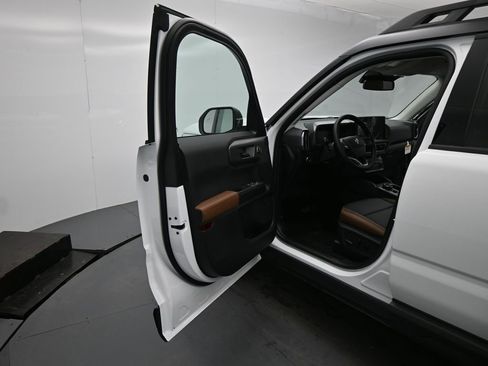 New 2026 Ford Bronco Sport Outer Banks image 8