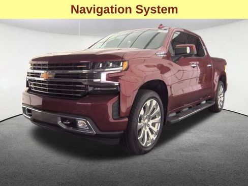 Used 2019 Chevrolet Silverado 1500 High Country w/ Technology Package AWD/4WD image 4