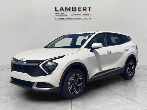 Used 2023 Kia Sportage LX AWD/4WD image 1