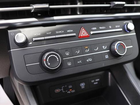 Certified 2026 Hyundai Tucson SE AWD/4WD image 19