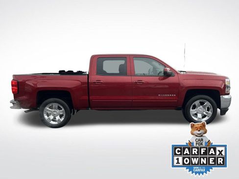 Used 2018 Chevrolet Silverado 1500 LT w/ LT Eassist Package image 2