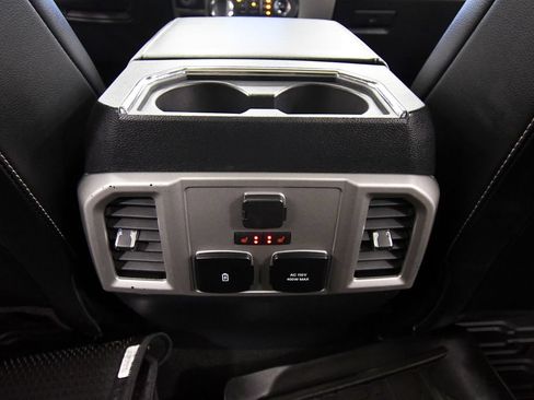 Used 2020 Ford F150 Lariat w/ Equipment Group 502A Luxury AWD/4WD image 17