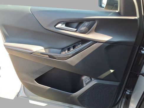 Used 2025 Chevrolet Equinox RS image 20