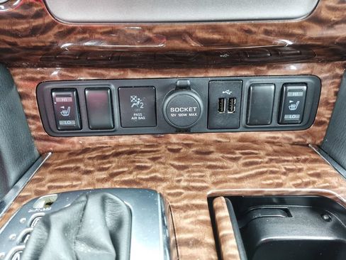 Used 2019 Nissan Armada SL AWD/4WD image 32
