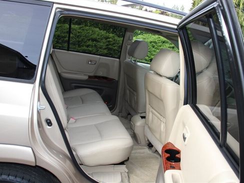 Used 2007 Toyota Highlander Limited AWD/4WD image 6