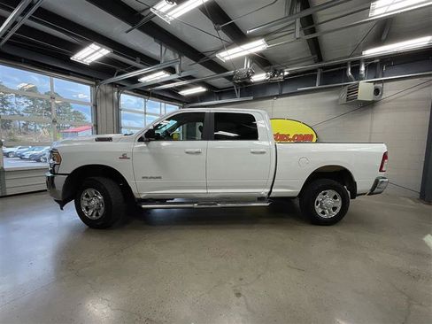 Used 2020 RAM 2500 Big Horn AWD/4WD image 2