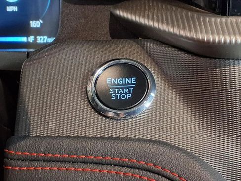 Used 2025 Ford Explorer ST-Line w/ ST-Line Street Pack image 27