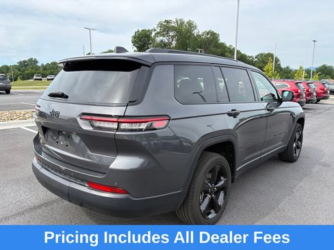 Used 2025 Jeep Grand Cherokee L Altitude AWD/4WD image 7
