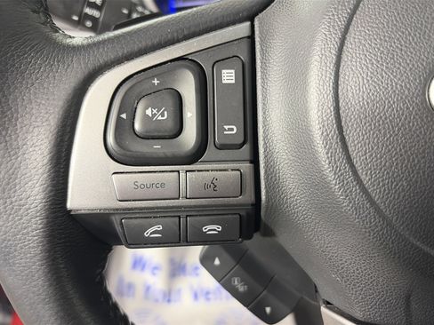 Used 2017 Subaru Outback 2.5i Limited image 32