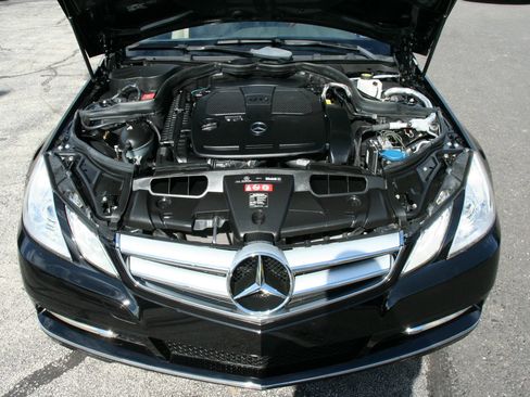 Used 2012 Mercedes-Benz E 350 Cabriolet image 35
