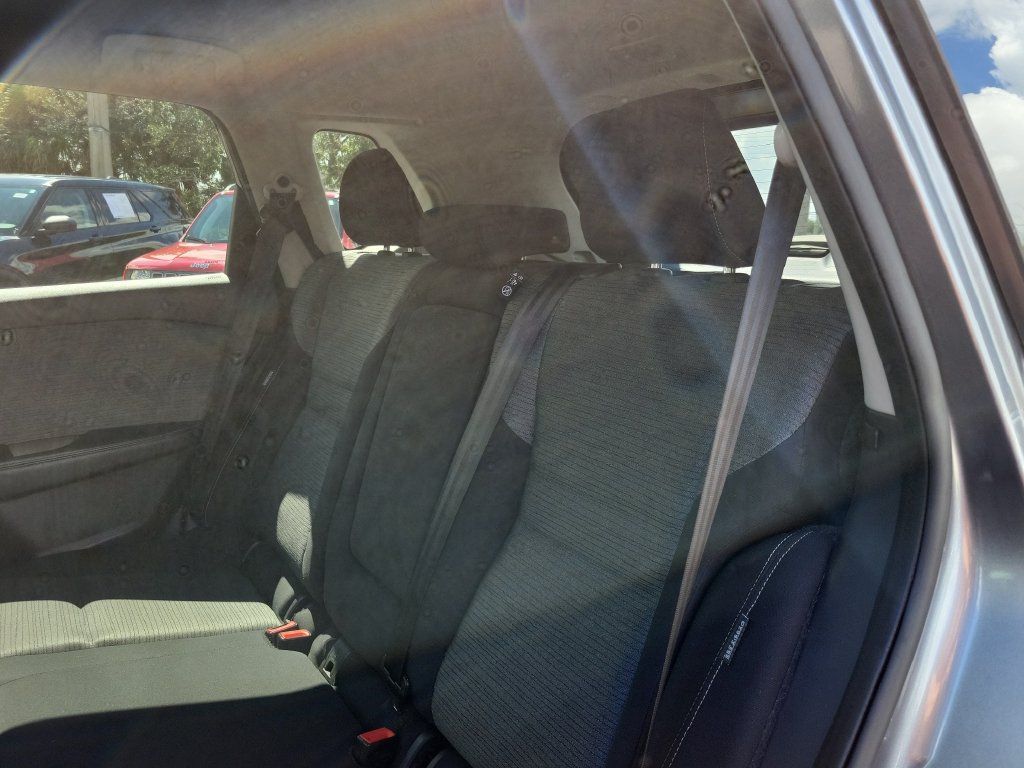 Certified 2021 Nissan Rogue SV FWD image 12