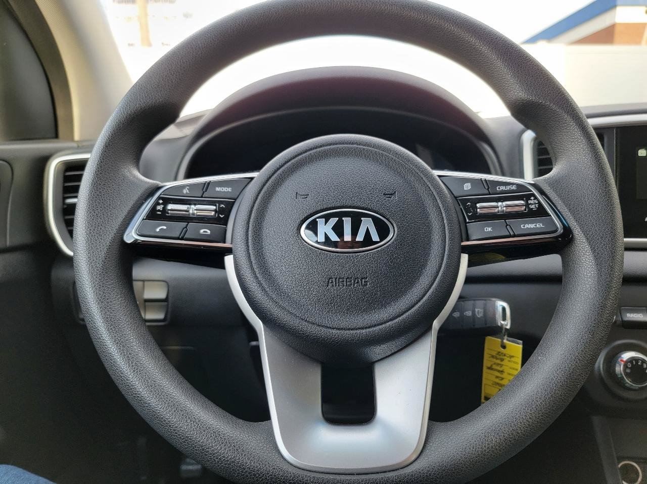 Used 2020 Kia Sportage LX AWD/4WD image 28