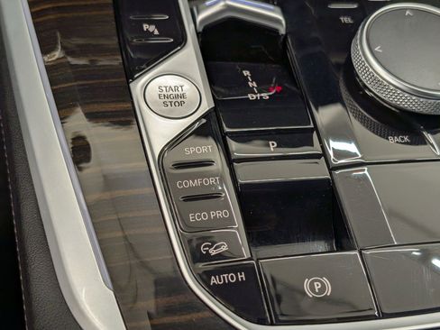 Used 2024 BMW X5 xDrive40i w/ Premium Package image 26