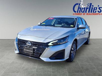 Certified 2024 Nissan Altima 2.5 SV w/ SV Premium Package