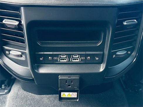 Used 2022 RAM 1500 Limited image 21