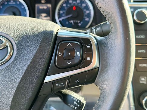 Used 2017 Toyota Camry XLE w/ Moonroof Package image 35