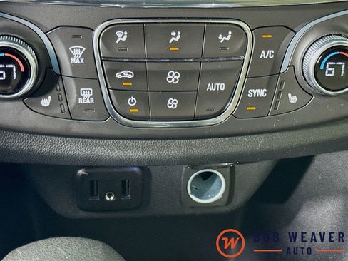 Used 2023 Chevrolet Traverse LT w/ LPO, Floor Liner Package AWD/4WD image 25