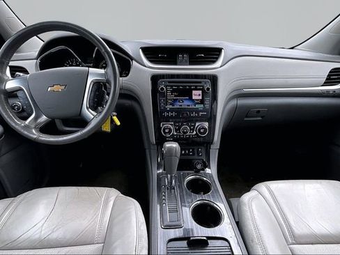Used 2014 Chevrolet Traverse LTZ AWD/4WD image 7