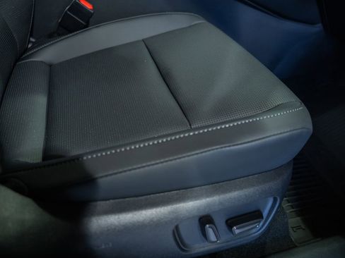 New 2026 Toyota RAV4 Limited AWD/4WD image 36