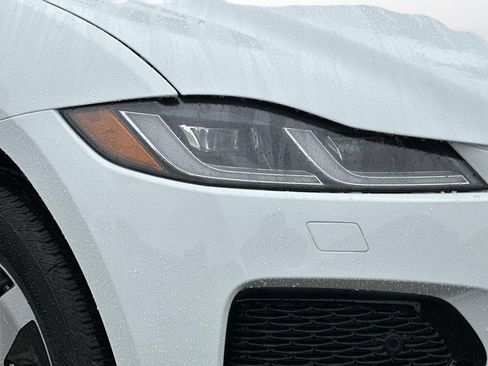 New 2025 Jaguar F-PACE R-Dynamic S AWD/4WD image 11