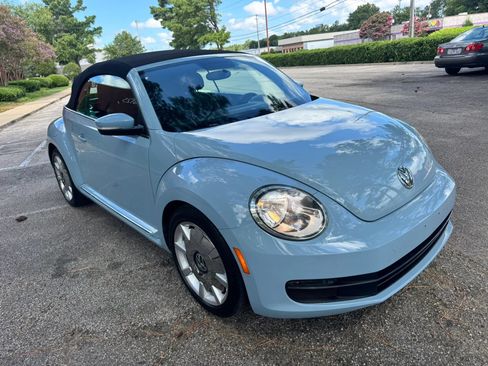 Used 2013 Volkswagen Beetle 2.5 FWD image 15