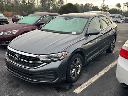 Used 2024 Volkswagen Jetta SE