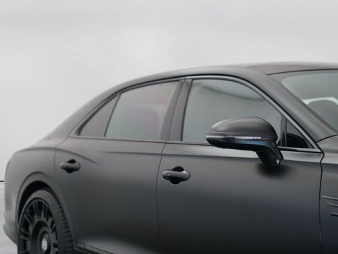 Used 2023 Bentley Flying Spur S V8 AWD/4WD image 4